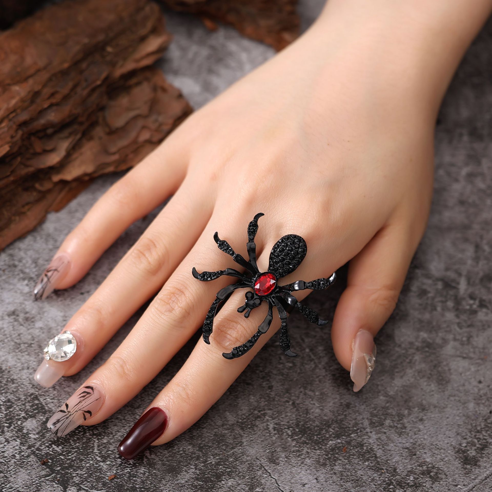 Halloween Rhinestone Spider Ring – Fashionable Open Ring for Women