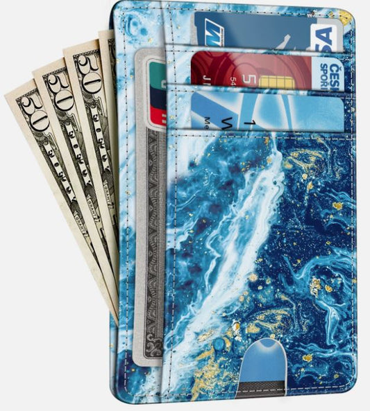 Minimalist Men's Wallet with RFID Protection and Coin Pocket