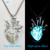 Women's Luminous Heart Pendant Necklace (Zinc Alloy)