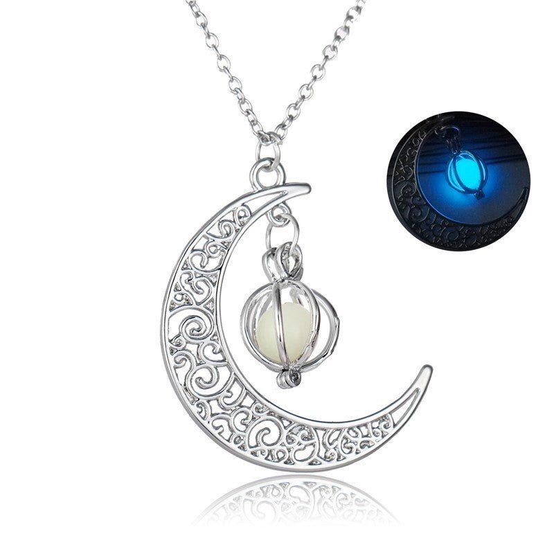 Fashionable Moonstone Pendant Necklace with Healing Properties