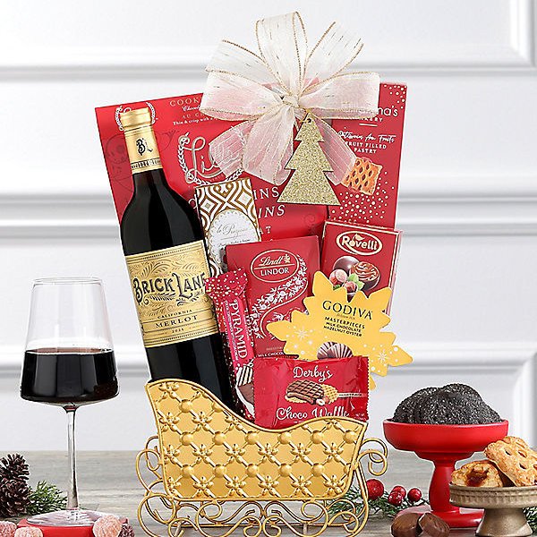 Brick Lane Merlot: Holiday Wine Sleigh Basket