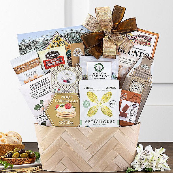 Classic Elegance: Gourmet Gift Basket