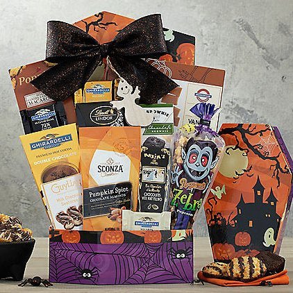 Halloween Goodies: Ghostly Gift Basket