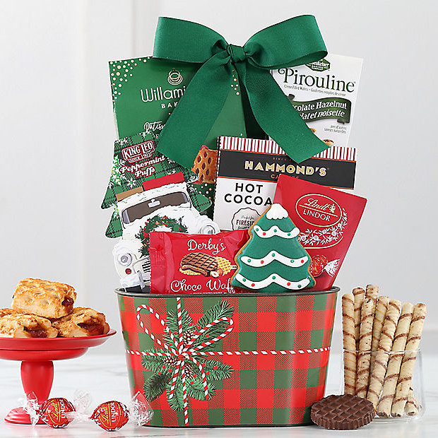 Nostalgic Christmas: Holiday Sweets Basket