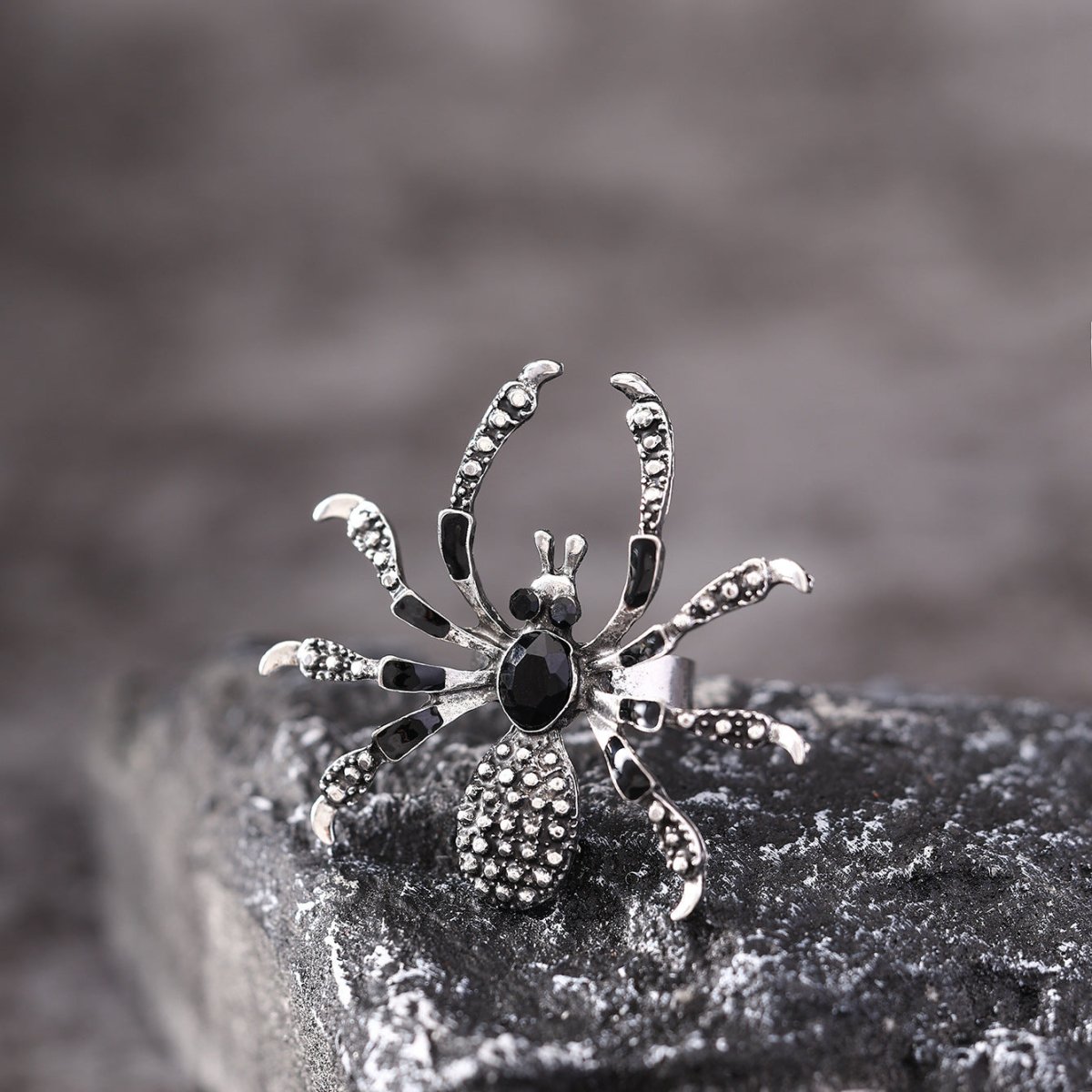 Halloween Rhinestone Spider Ring – Fashionable Open Ring for Women