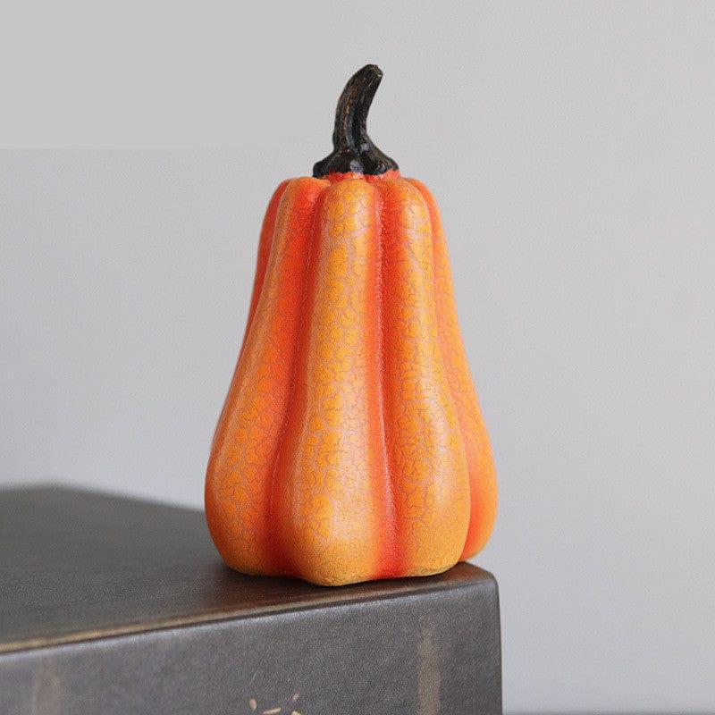 Pumpkin / Long Get Spooky with our New Halloween Pumpkin Lantern Simulation Pumpkin LED Candle Lamp - Resin Luminous Pumpkin