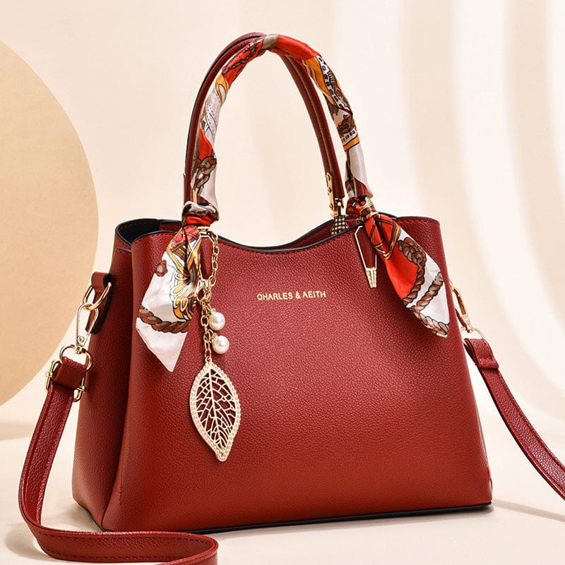 Mother's Day Gift: Shoulder Bag With Leaf Pendant