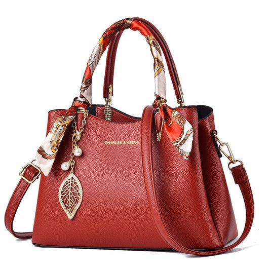 Red Mother's Day Gift: Shoulder Bag With Leaf Pendant